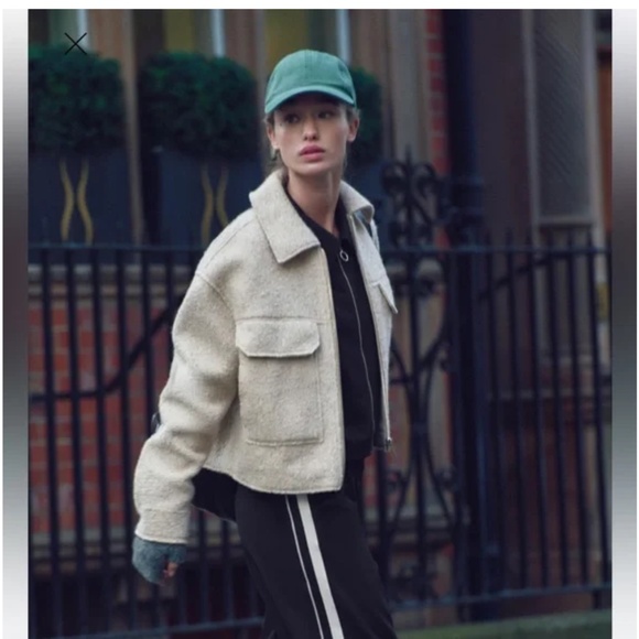 Zara BOUCLÉ JACKET WITH PATCH POCKETS NWOT XS - Picture 6 of 15